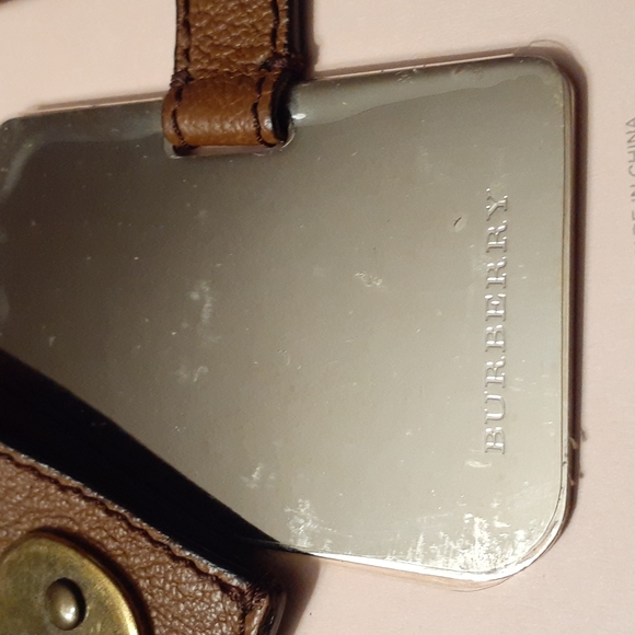 BURBERRY MIRROR/ LEATHER CASE NWT KEY RING RARE - Picture 5 of 7